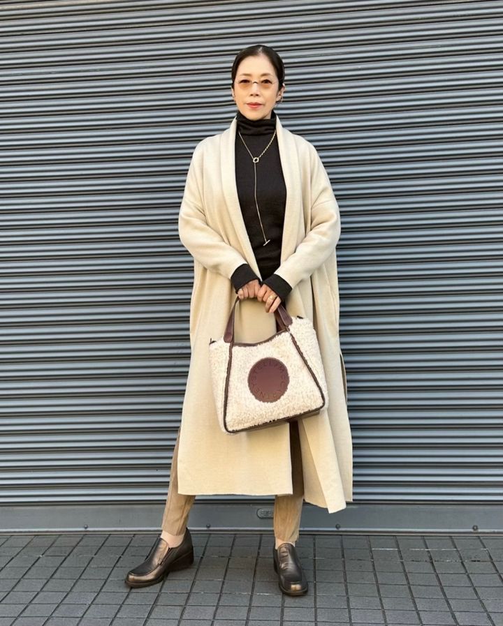 26_２月MOTOMIさんブログ_ニットコートコーデ