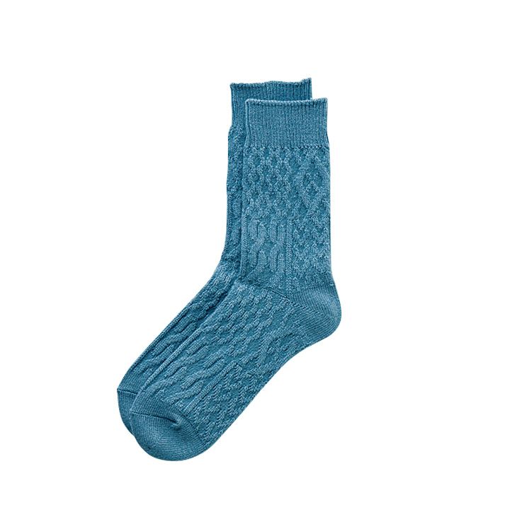 コーデに加えるだけでおしゃれ度がアップする、冬のヌクヌク小物26選