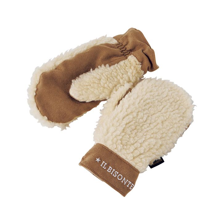 コーデに加えるだけでおしゃれ度がアップする、冬のヌクヌク小物26選