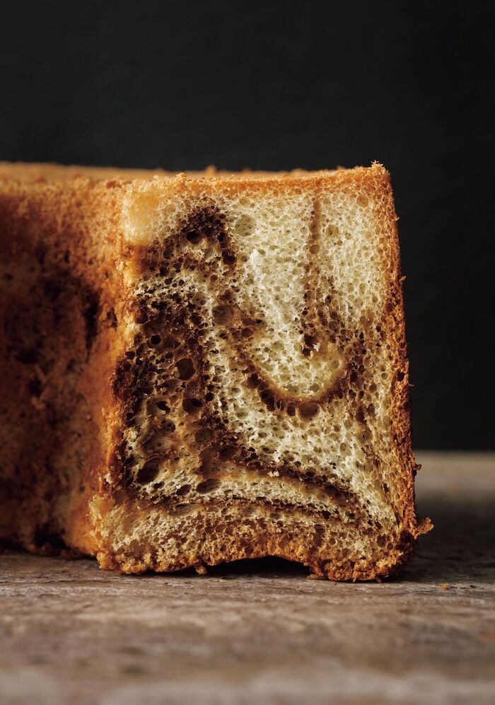 シフォン型で焼くと美味しい！模様が美しい「コーヒーマーブルシフォンケーキ」の作り方。インスタントコーヒーで手軽にできますよ♪