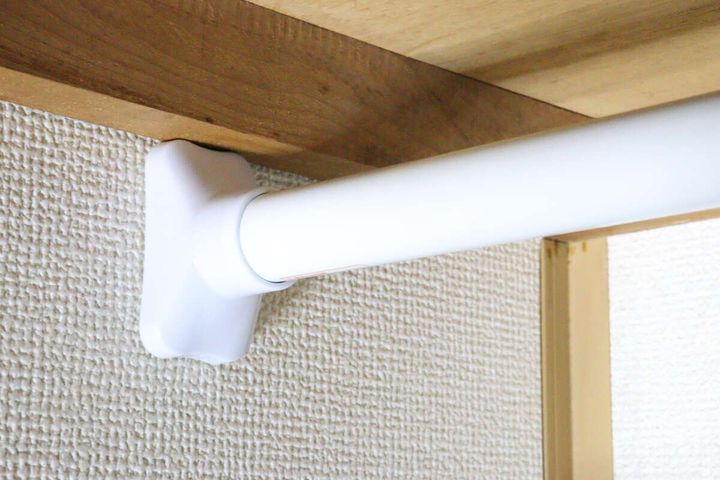 つっぱり棒（ねじ止め式、75cm～120cm、直径2.5cm～2.8cm） 取り付け方法