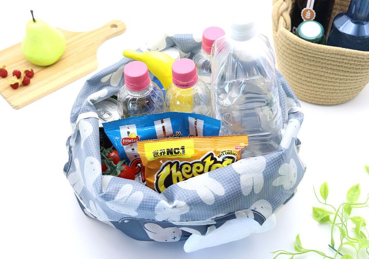 宝島社雑誌付録のInRed3月号のミッフィー“ふわふわ”フェイス形エコバッグ3