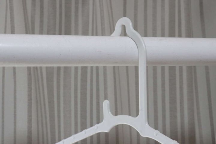 ダイソー プラスチックハンガー ポール
