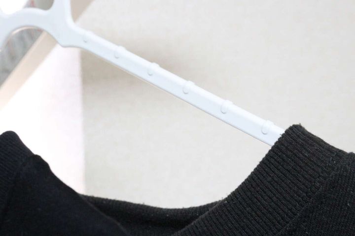 ダイソー プラスチックハンガー 凹凸