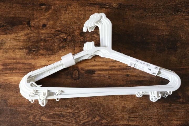 ダイソー プラスチックハンガー 