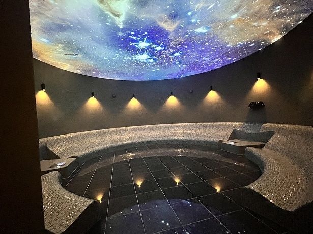 天井を見ながらじっくり、ゆっくり楽しもう