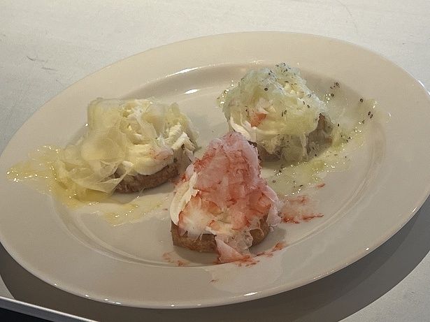 目の前で仕上げてくれる「ロマノフ」