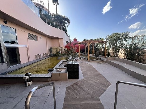 天気のいい日の露天風呂は最高