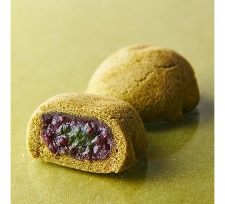 シャトレーゼ ふんわりムーン 宇治抹茶あずき