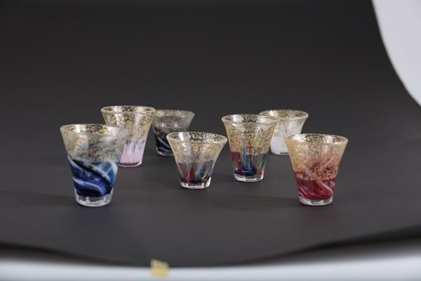 富士山モチーフの手作りガラス酒器「fuji choko」花火が登場！富士山の造形美を世界へ