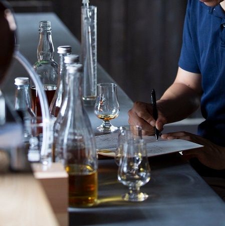 【栃木県小山市】西堀酒造とJR東日本の連携企画第2弾開催！日本のウイスキー文化を駅と蒸溜所で体験