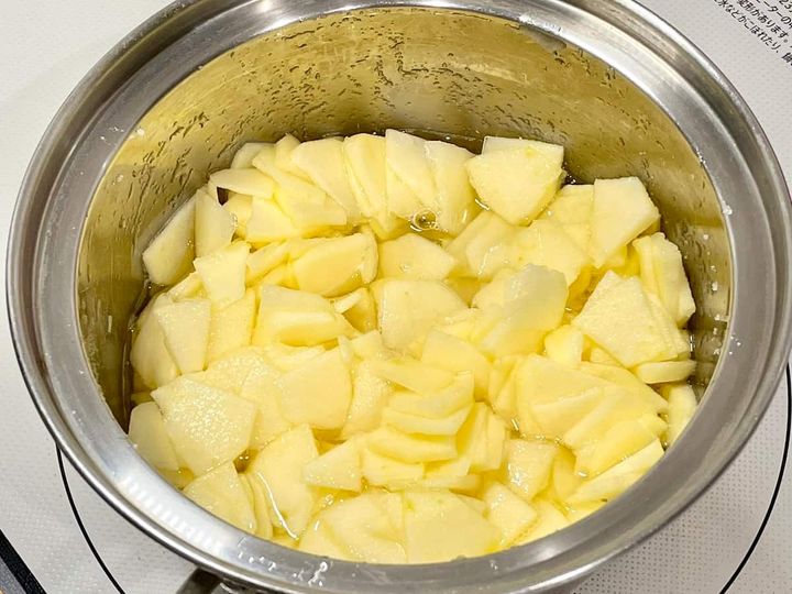 果肉感たっぷり手作りりんごジャム