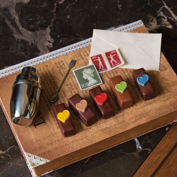 JOHN KANAYA「Crazy Cocktail Speak easy」3672円