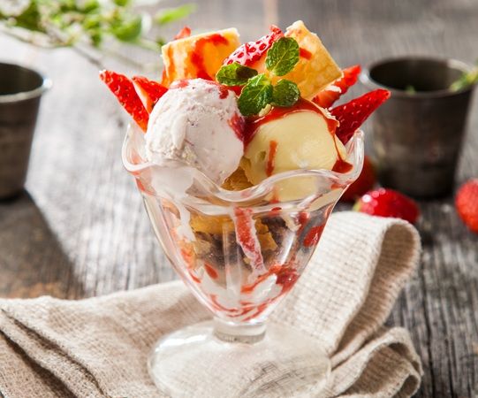 農園直送、旬の苺が主役！TO THE HERBSで期間限定「苺フェア」がスタート