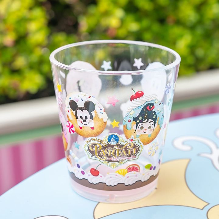 ドーナツからひょっこり！東京ディズニーランド「ディズニー