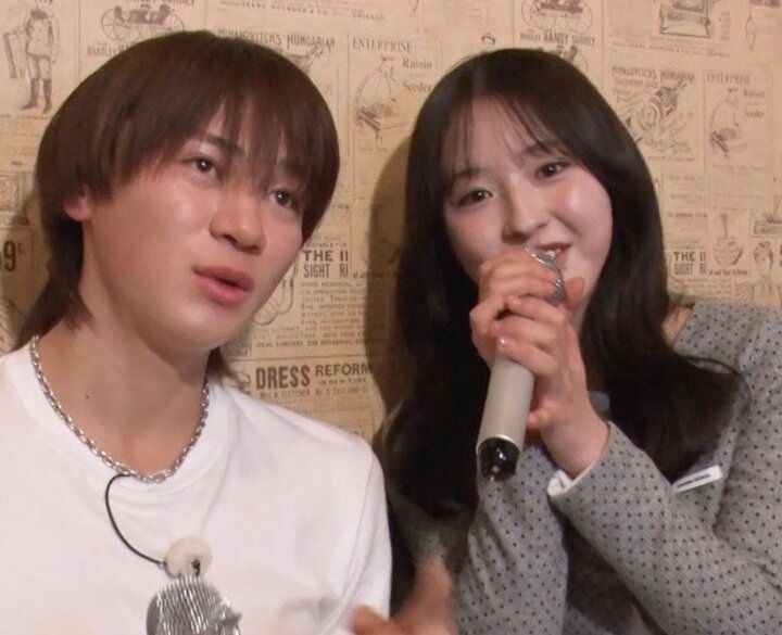 【写真・画像】「距離近いって」かわいい彼女とイケメン彼氏がカラオケルームでいちゃいちゃ…彼女いない『今日好き』男子チームが文句タラタラ「カメラ目線すな！」 1枚目