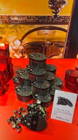 【大阪府・兵庫県】パリ名門「マキシム・ド・パリ」がバレンタインコレクションを関西エリアの催事で販売！