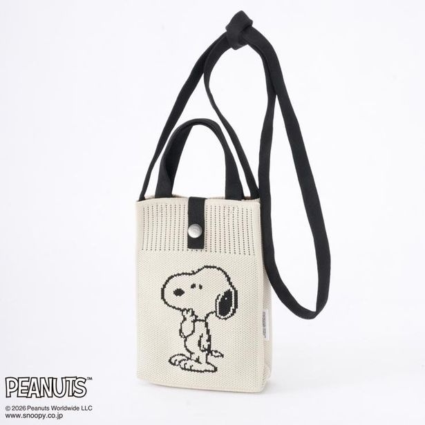 「ニットショルダーバッグ(ホワイト)」(1980円)