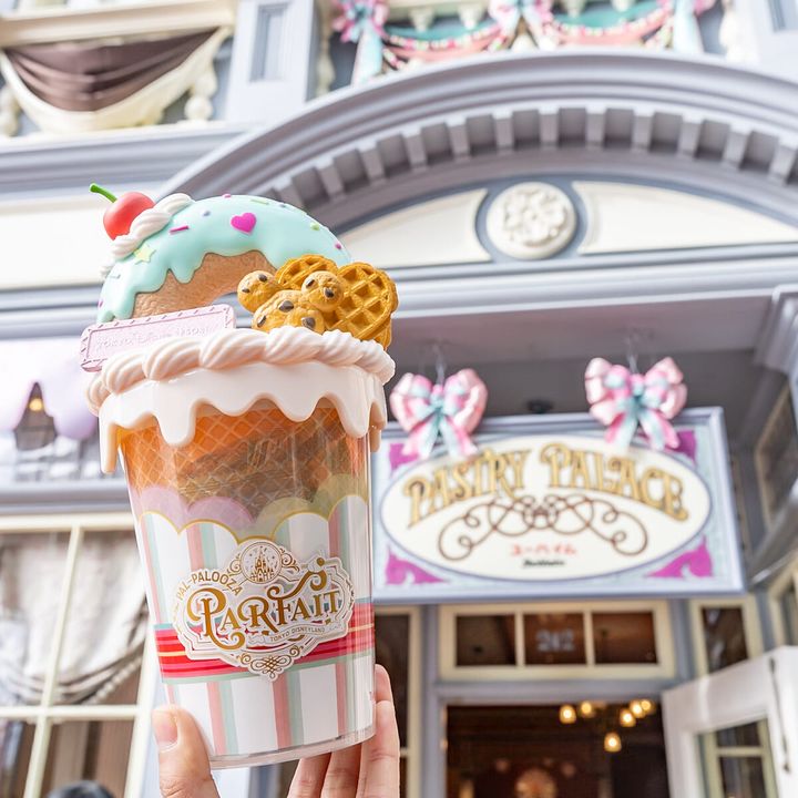 東京ディズニーランド「ディズニー・パルパルーザ“ヴァネロペのスウィーツ・ポップ・ワールド”」パルパルーザ・パルフェ2