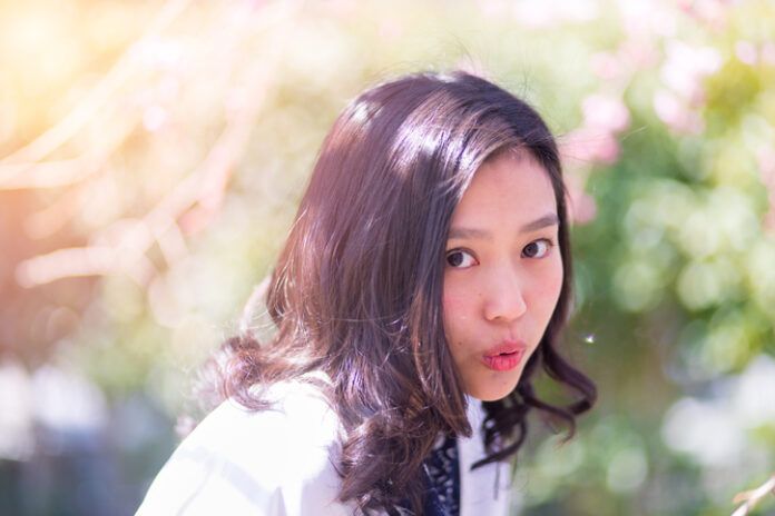 愛され女子はココが違う！彼を虜にする甘え方4選