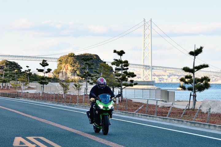 水仙も見ごろの冬のアワイチで島グルメ＆島いちご｜多聞恵美ルポ・兵庫県・淡路島