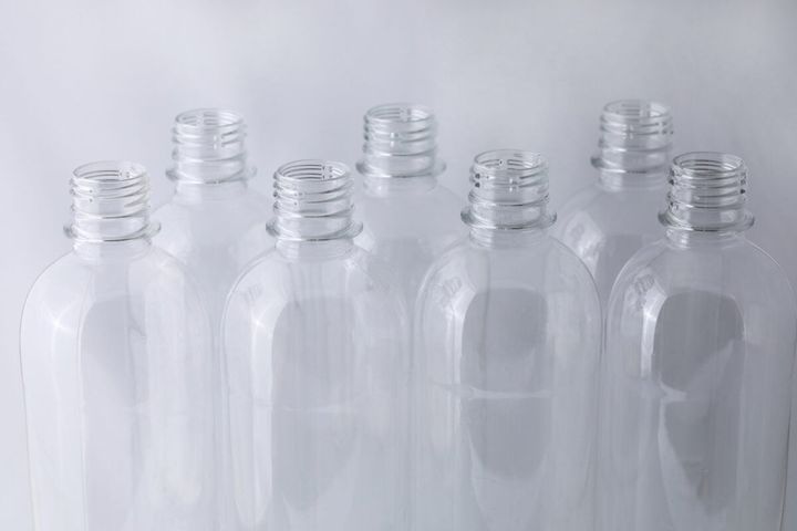 空になったペットボトルの危険な使い方とは？