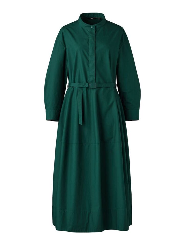 コットンボリュームスリーブワンピース 4990円（税込）