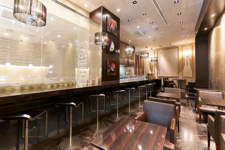 カフェスペース「バー ア ショコラ」