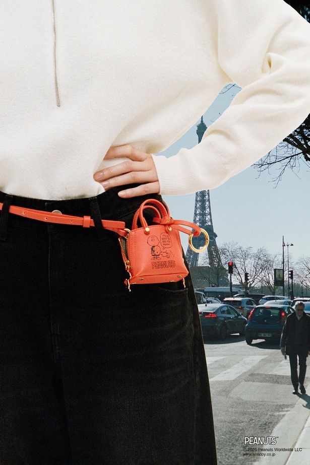 ベルトループに付けてアクセサリー感覚で。コーデのワンポイントに