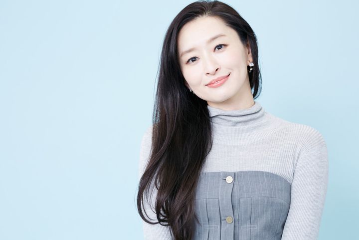 島袋寛子、SPEEDでの鮮烈デビューから30年「楽しいこと、うれしいこともあったけど大変だった（笑）」 width=