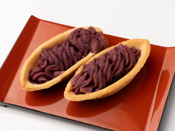 All About ニュース編集部が全国250人を対象に実施した「お土産に関するアンケート」の調査結果から、沖縄県らしさを感じる「沖縄県のお土産」ランキングを発表！ 2位「元祖 紅いもタルト」を抑えた1位は？ ※画像はイメージです