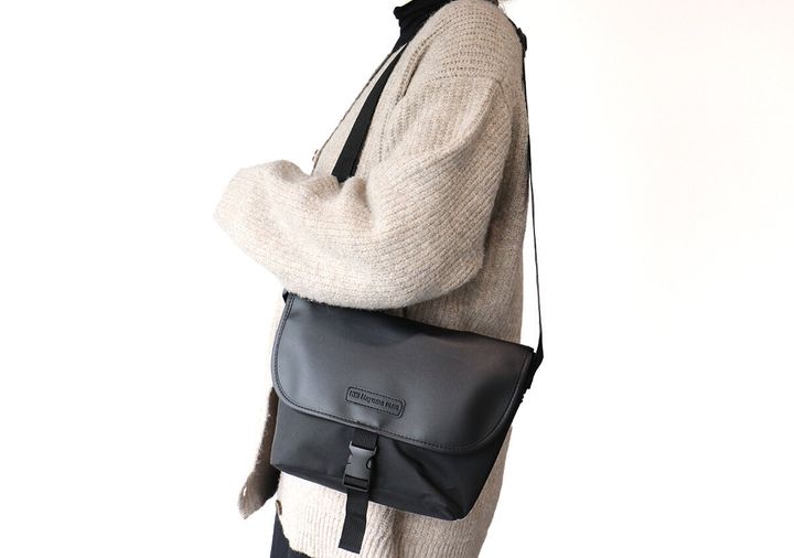 大人のおしゃれ手帖3月号ケイ ハヤマ プリュスバッグ付録肩掛け