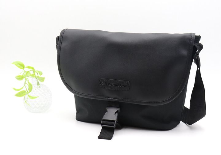 KEI Hayama PLUS［ケイ ハヤマ プリュス］軽くてしっかり収納 万能！上品ショルダーバッグ