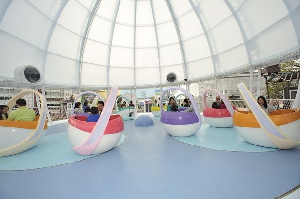 クルクル回転する「ピクシーカップ」