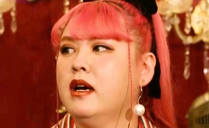 【写真・画像】ぺえ、人気バンドのメンバーの手料理を絶賛「マヨネーズたっぷりかかった、もう男飯」 1枚目