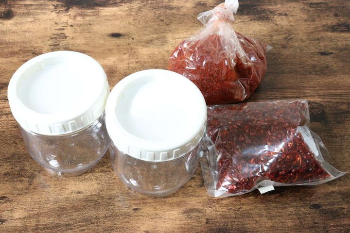 ダイソーの重ねられる保存容器 丸型の使用例