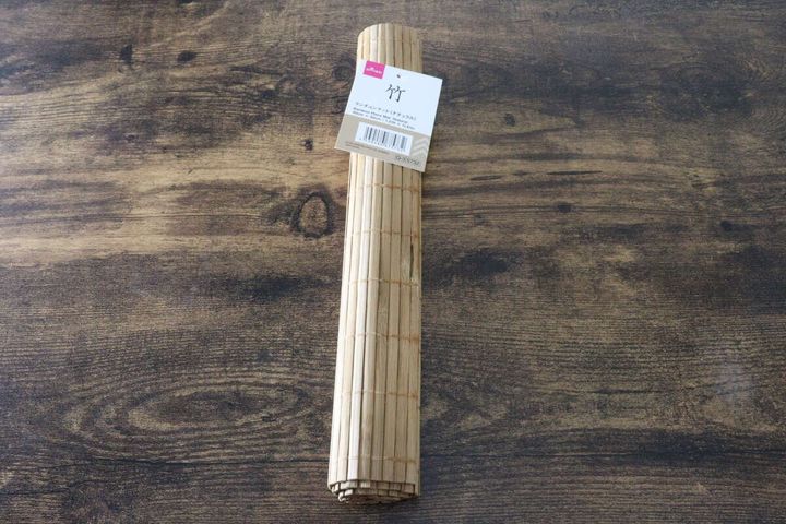 ダイソーの竹ランチョンマット ナチュラル