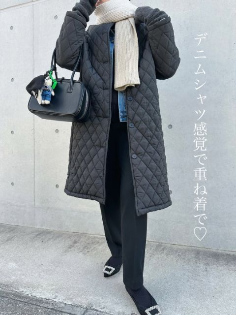 デニムトラッカージャケットとキルティングコートのコーデ