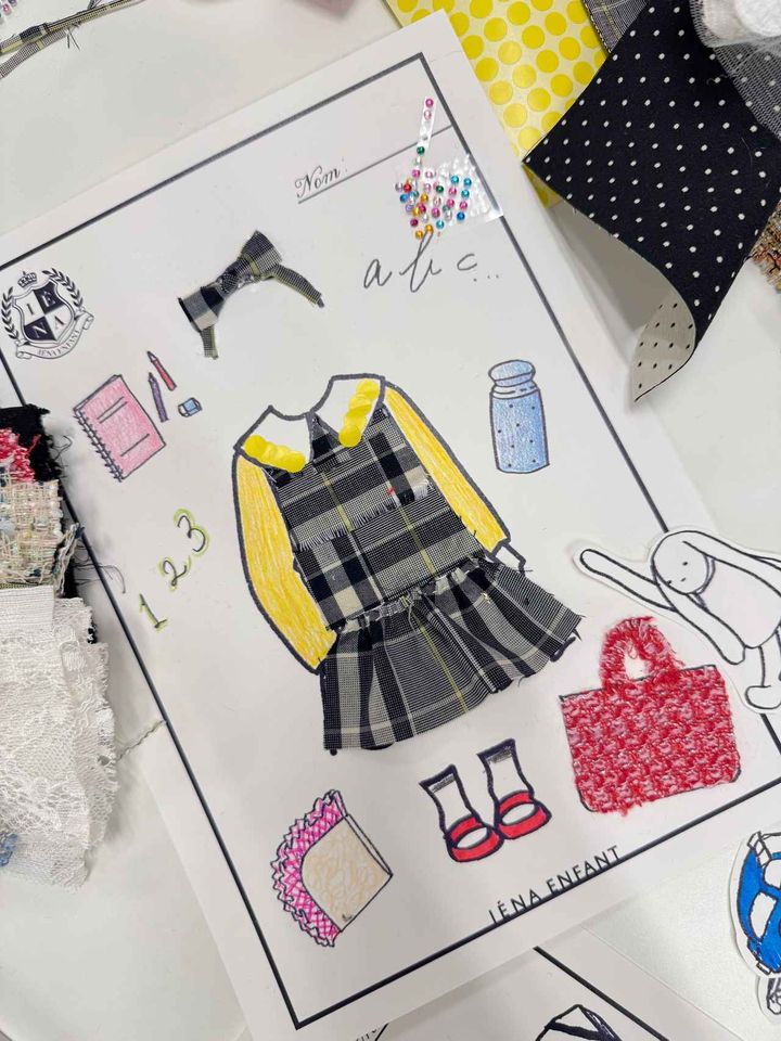 画像: マルシェバッグの中にデザイン画やシール、残布などが入っています 出典：イエナ アンファン