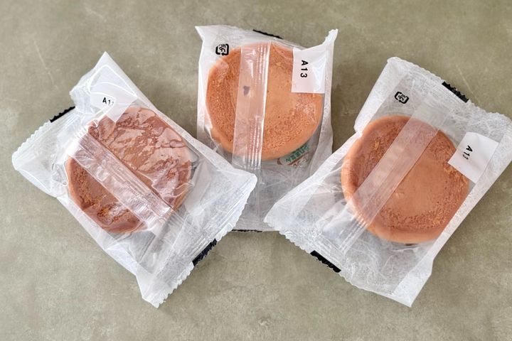 想像以上のもちもち感！【セブン】春を感じる和スイーツを食べてみた