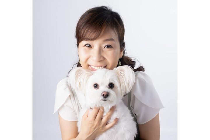 「ラヴィット！」で一躍有名に！女優【みょんふぁ】を支える、型破りな家訓の力「仕事も人生も遊びが全て」