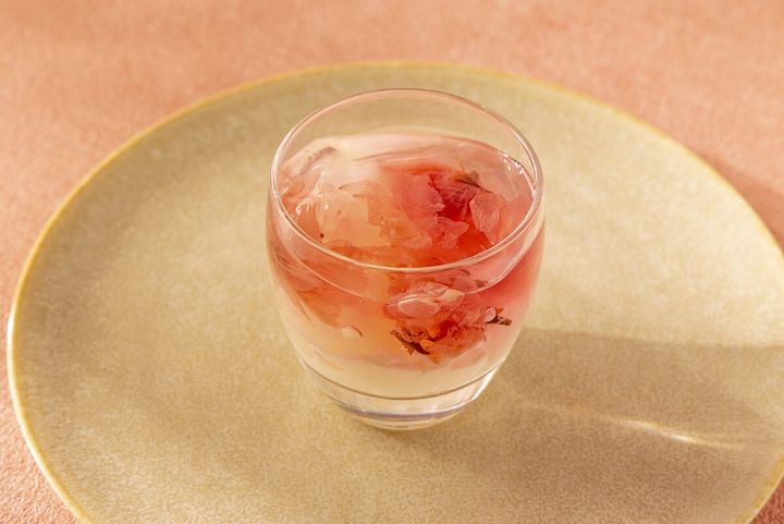 桜と道明寺粉のヴェリーヌ