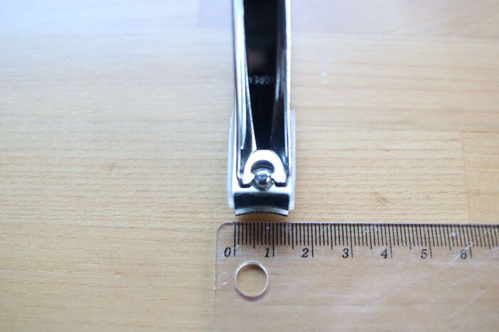 今すぐできる『爪切りの研ぎ方』が簡単すぎた！〈銀色の紙〉を切るだけで切れ味が復活。