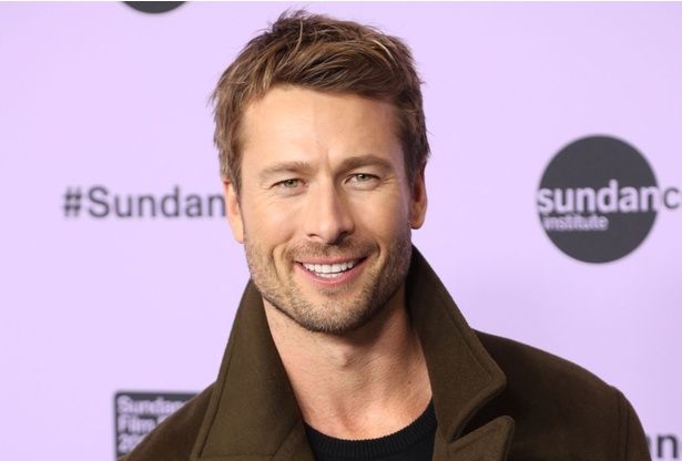 【写真を見る】“地元”テキサス出身のグレン・パウエルがプロデューサーに専念！「この象徴的な作品に、新たな章を」 [c]Everett Collection/AFLO