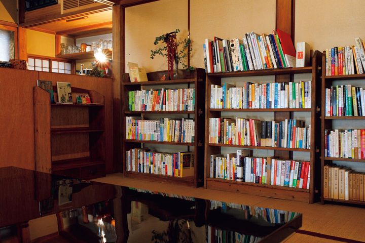 漫画から絵本まで幅広いラインナップの坐坐奔奔