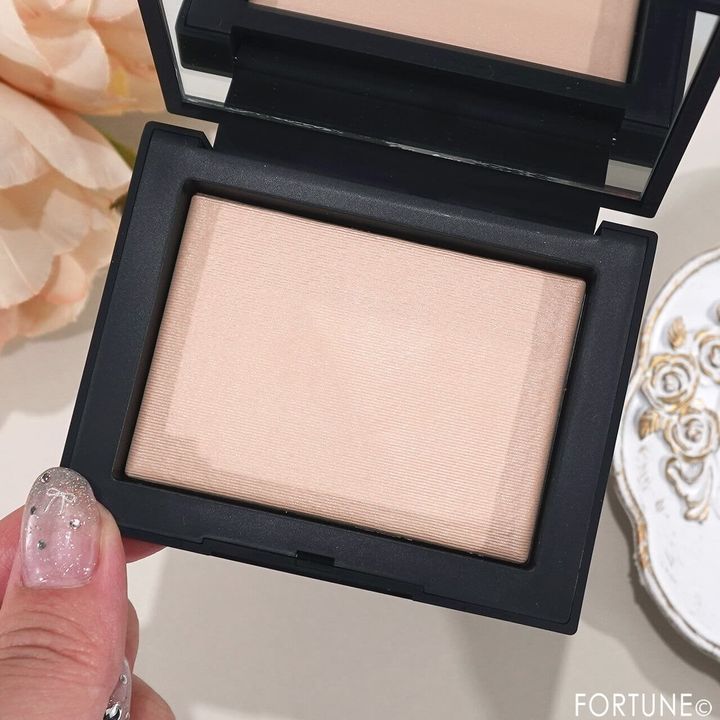 NARS（ナーズ） ライトリフレクティングセッティング...