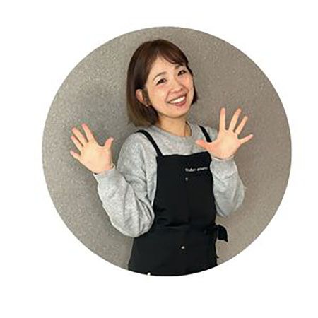 ママたちが開発したチャイルドシート補助カバーが登場！「コルセット型補助カバー」で運転中のヒヤリを解消