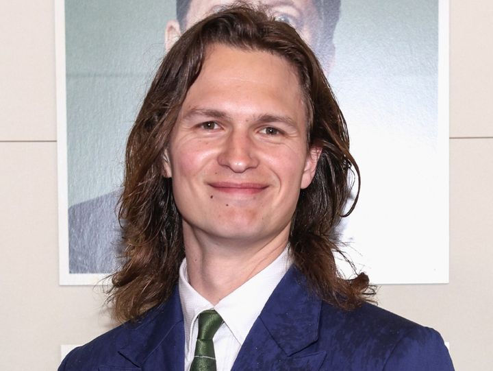 アンセル・エルゴートが豆まき動画を公開 第1子誕生の恋人は日本人？ （C）AFLO width=