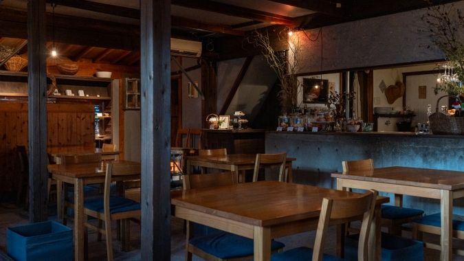 パッパライライ 内観