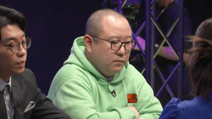 【映像】“半年で9億稼いだ”最強プロ、最強手札でも動じない“表情”